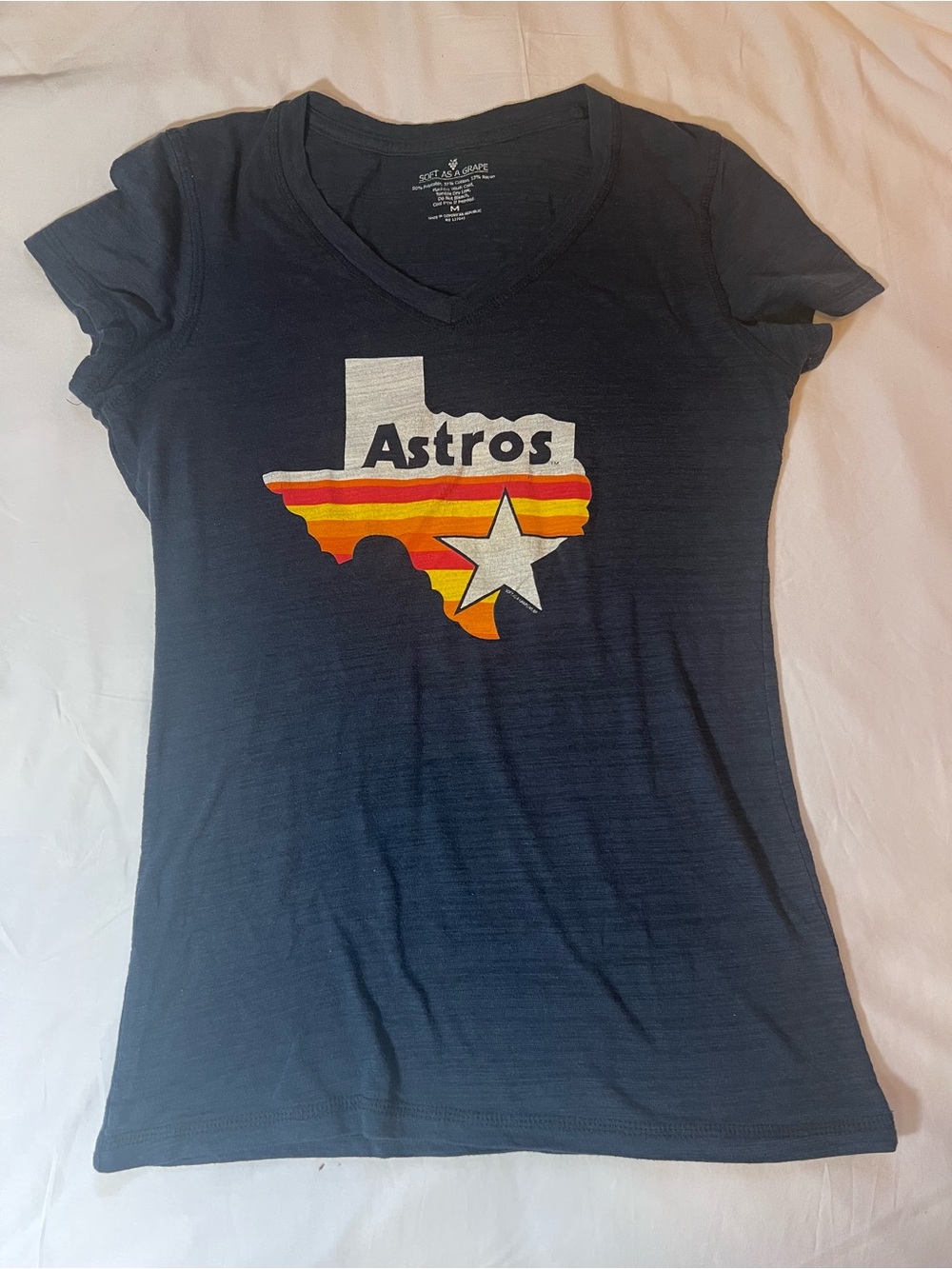 Soft as a Grape MLB Houston Astros V-Neck Texas Outline Rainbow Stripe Tee M